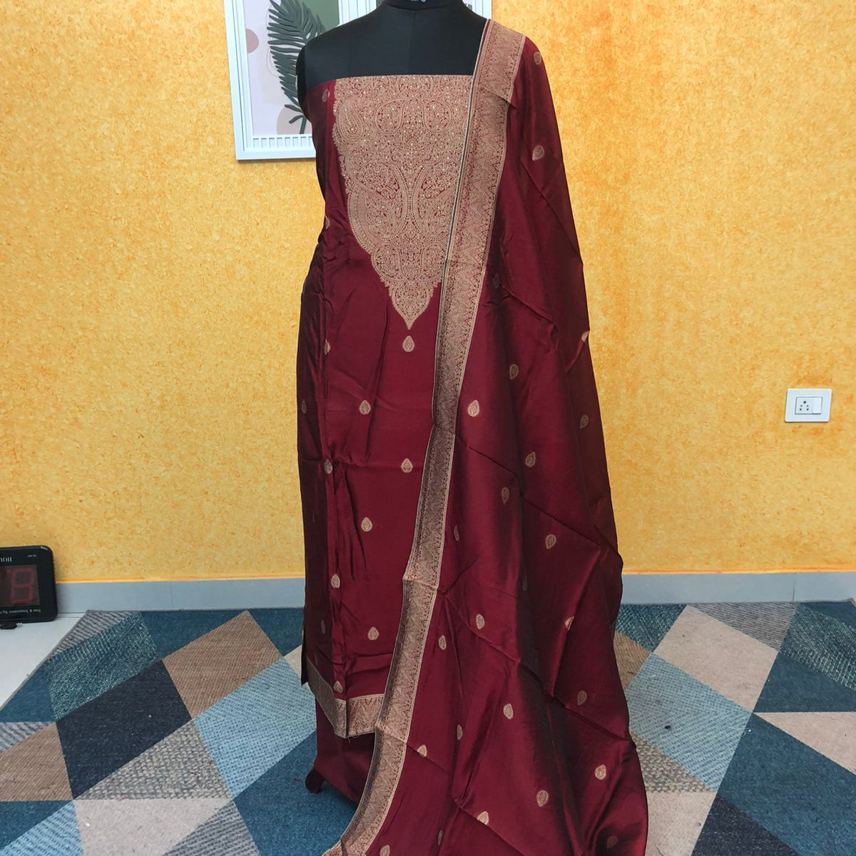BANARASI SILK SALWAR SUIT FT 2184