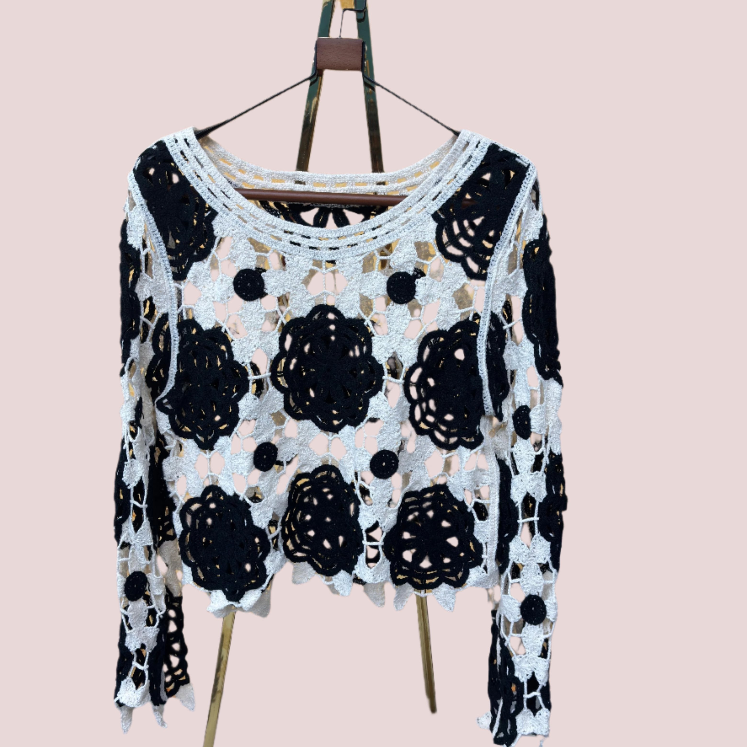 CROCHET TOP FT 1087