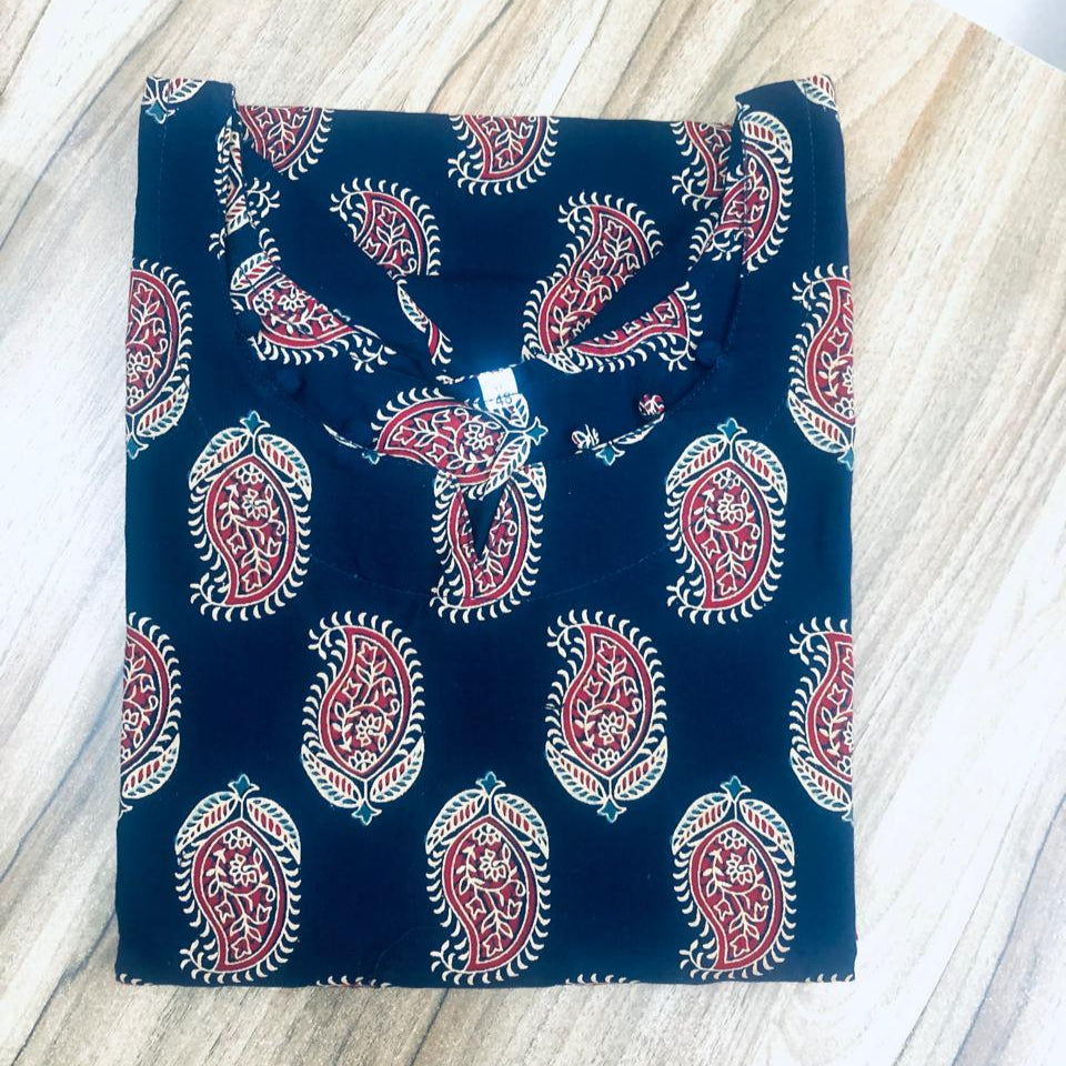 BLUE MANGO DESIGN / 3XL