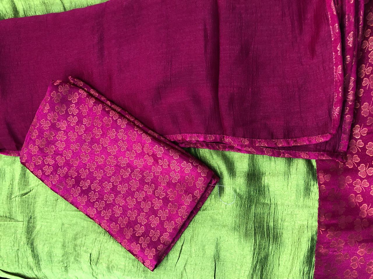 DHAVNI SET FT 2433