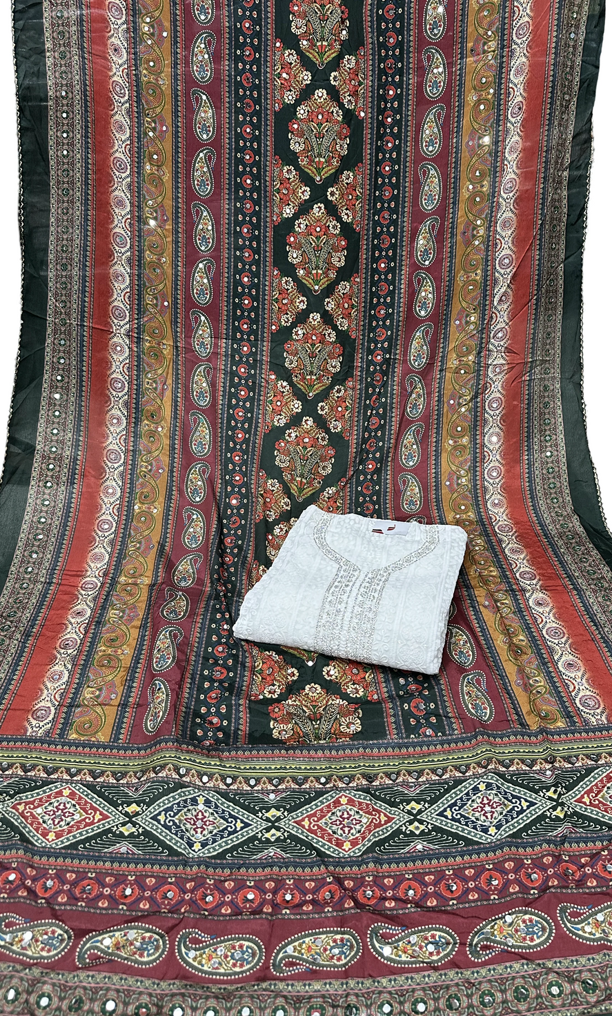 PAKISTANI SALWAR SUIT 304
