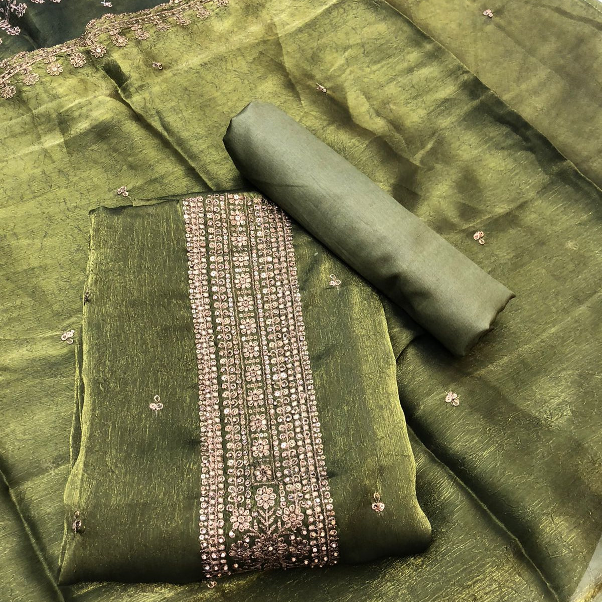MEHNDI GREEN