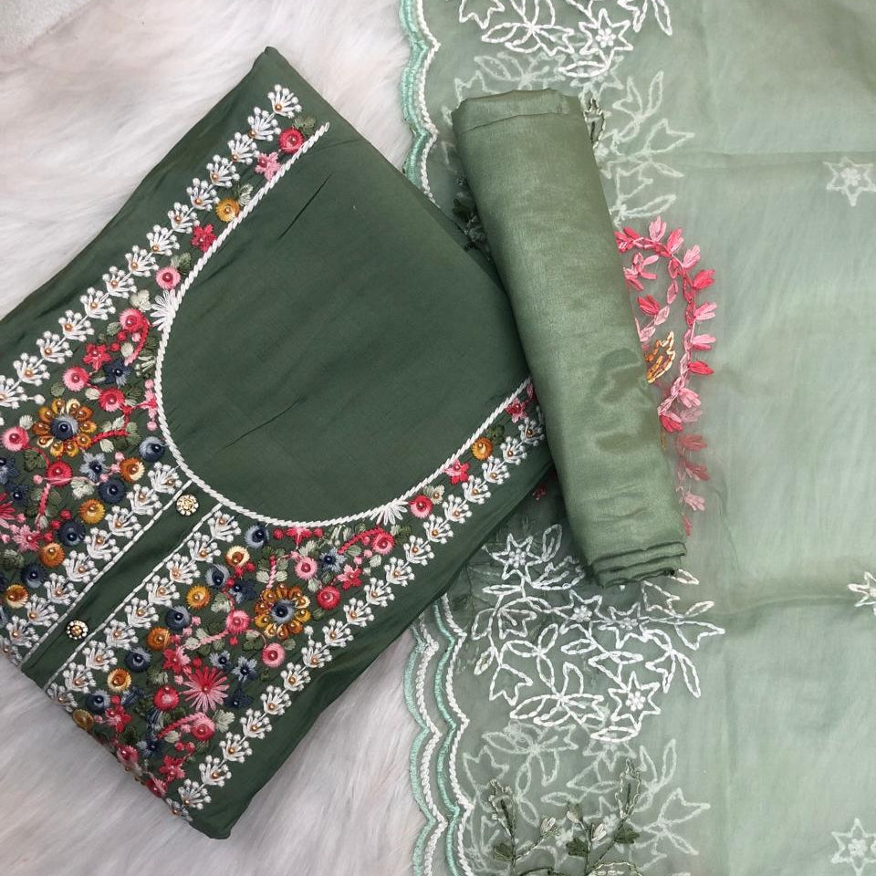 PASTEL GREEN