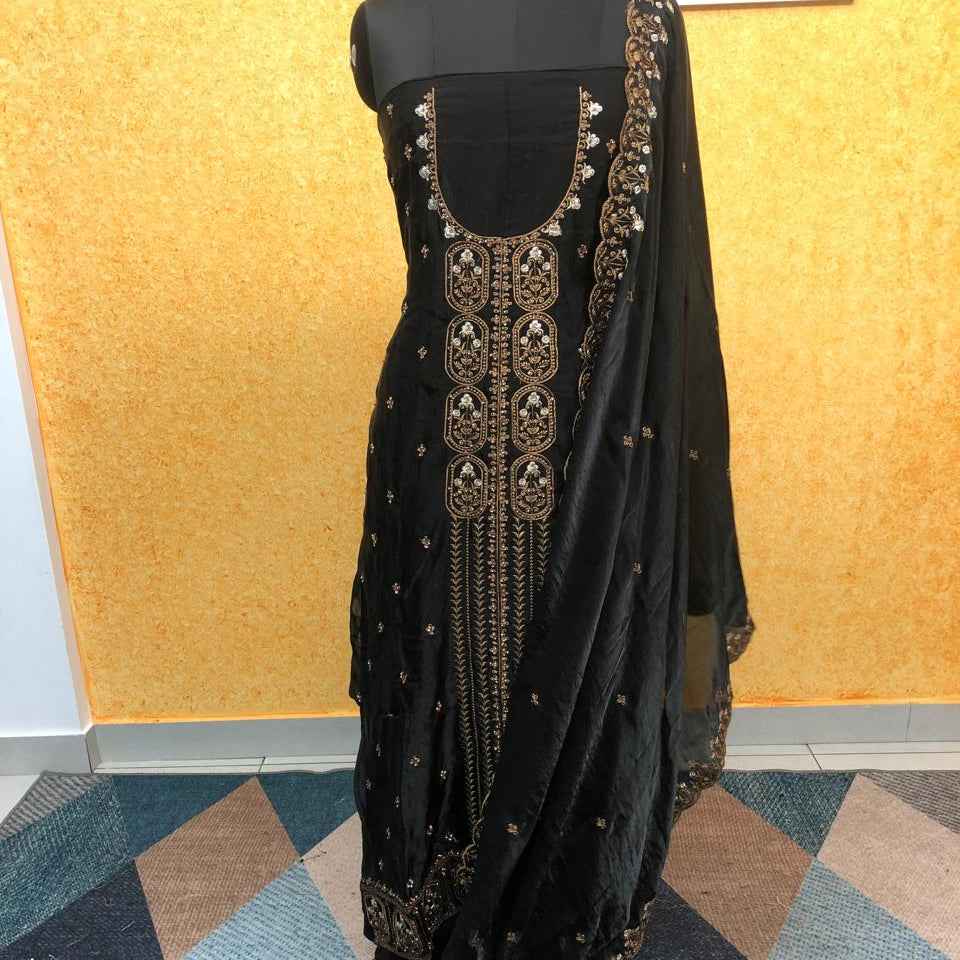 FENTY SILK SALWAR SUIT FT 2292