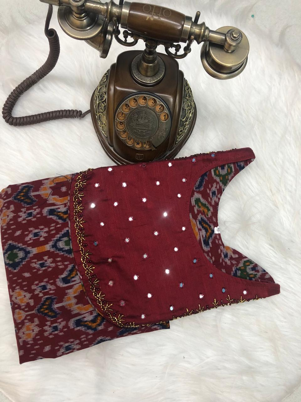 DARK MAROON / MEDIUM
