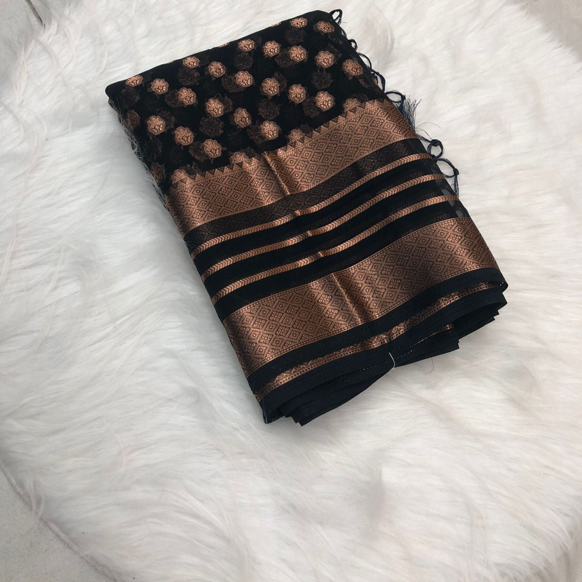 BANARASI SAREE  FT 2175